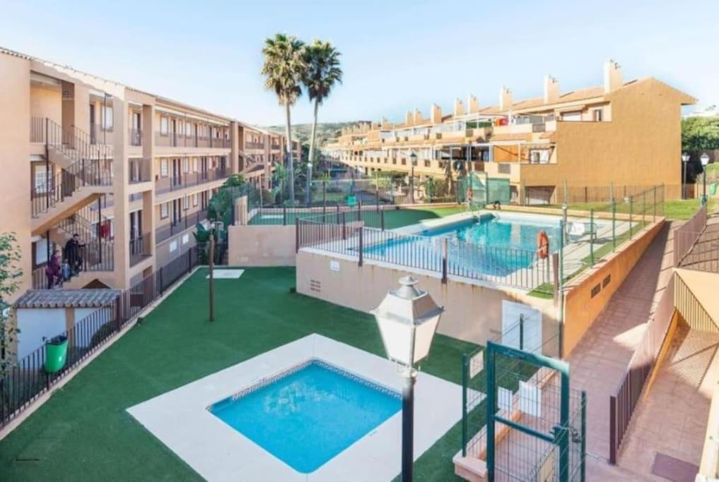 Atico Con Gran Terraza A 50 Metros De La Playa De Casares Daire San Luis de Sabinillas Dış mekan fotoğraf